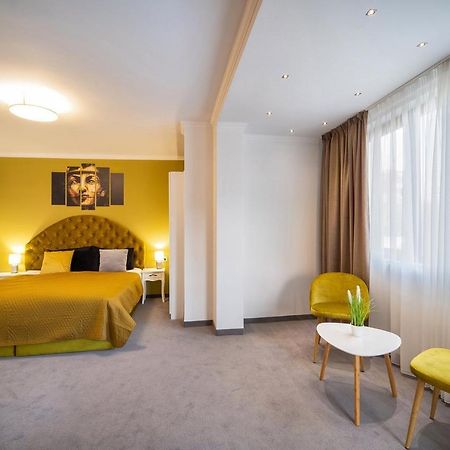 Hotel Rivera Dobrich Ngoại thất bức ảnh